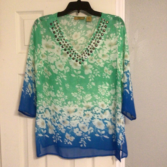 Valerie Stevens Tops - 4 for $15 Valerie Stevens green floral blouse embellished